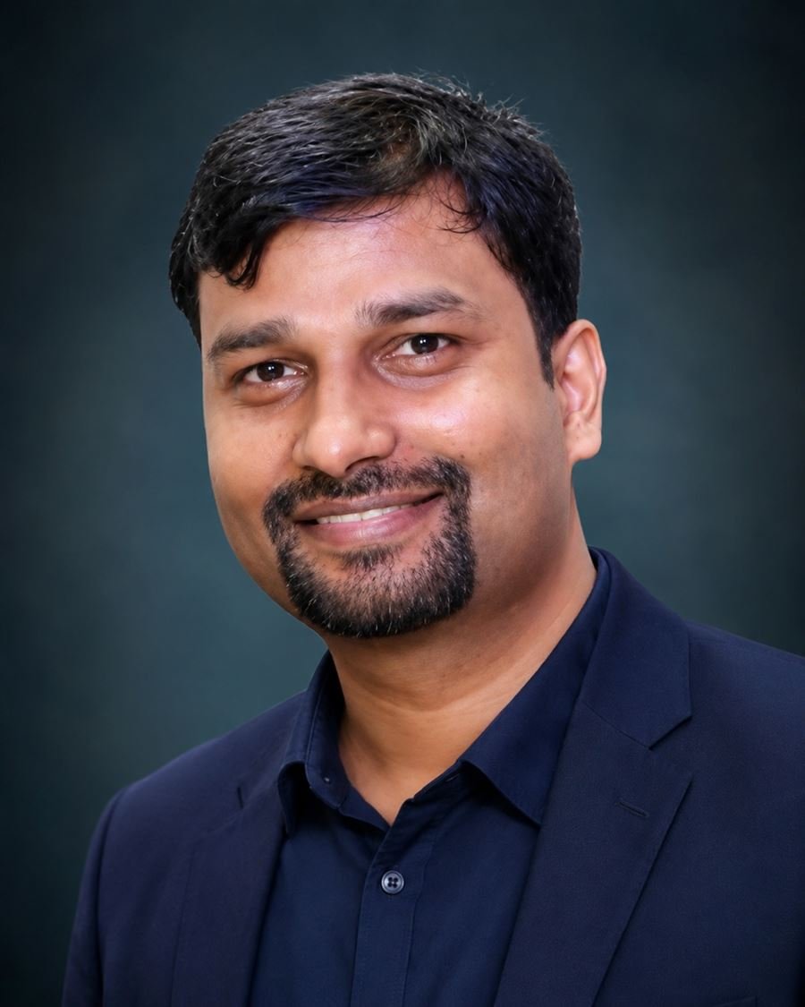 Dinesh Kushwaha, founder of Dinesh AI Academy
